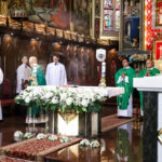 Msza Święta w parafii Narodzenia Najświętszej Maryi Panny w Charłupi Małej